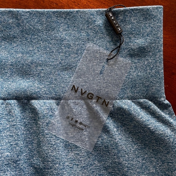 NVGTN Pro Seamless Shorts in Slate Blue Size XL - Picture 6 of 8